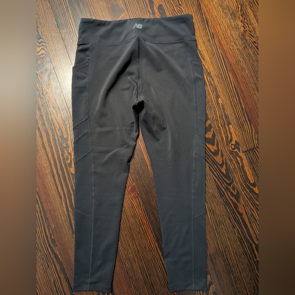 New Balance Women's Tights - Picture 2 of 4